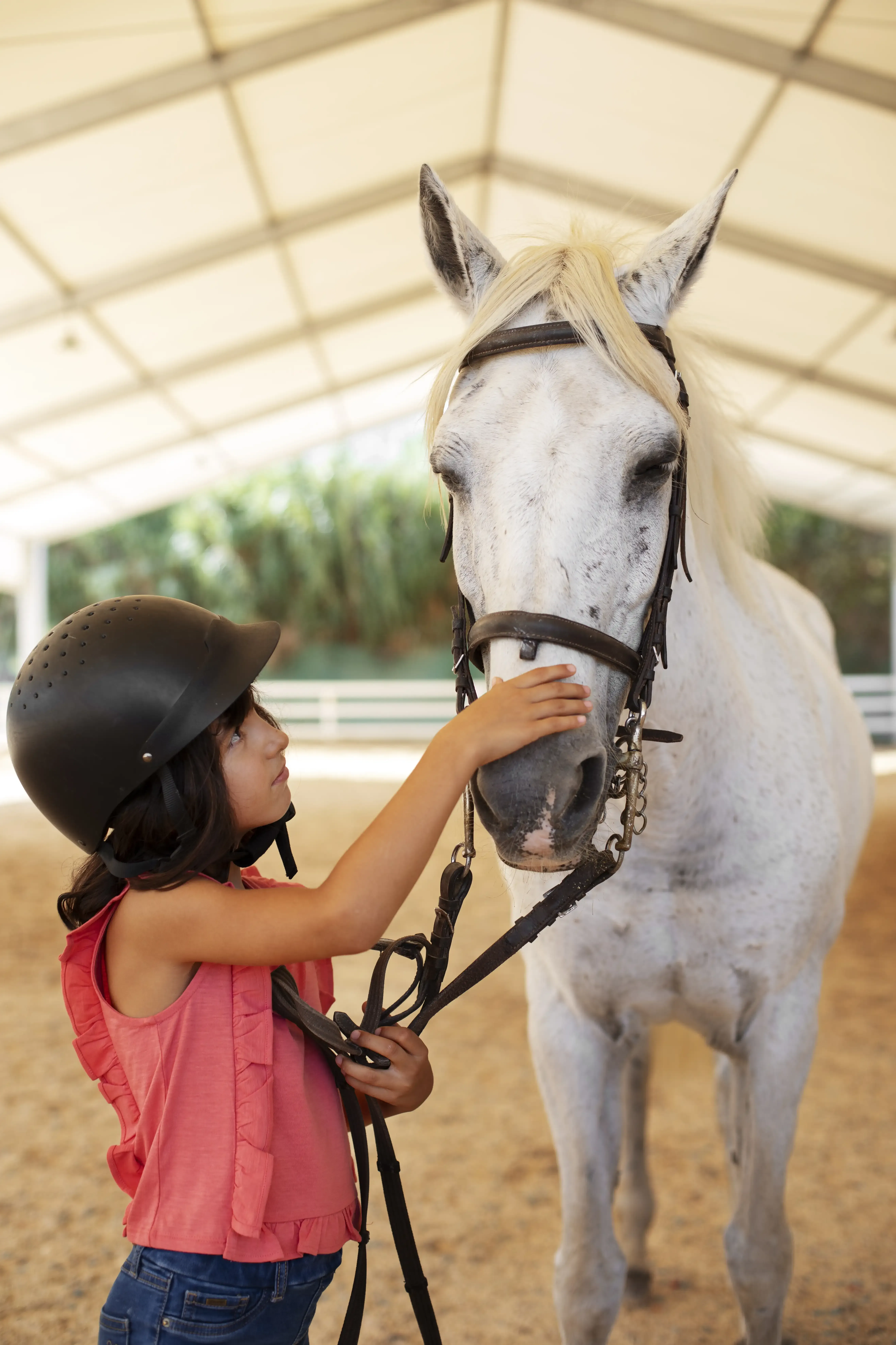 Kind beim geführten Ponyreiten in Renningen